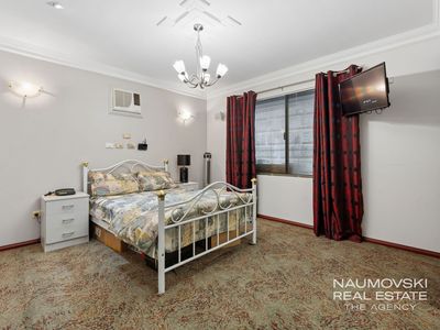 12 Meadowbank Way, Landsdale
