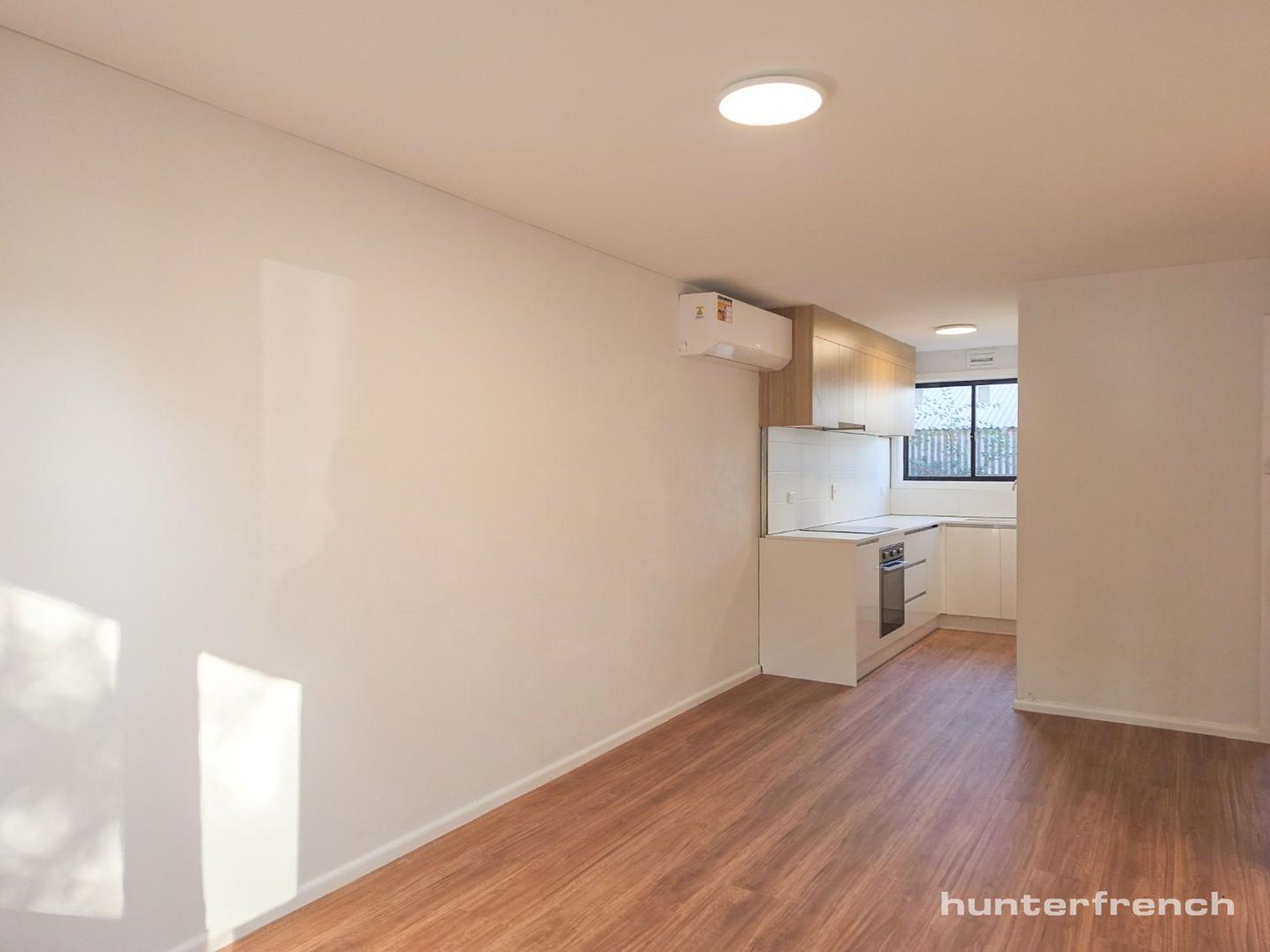 3&4 / 68 Grieve Parade, Altona