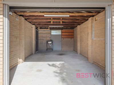 27 Bassett Drive, West Bathurst