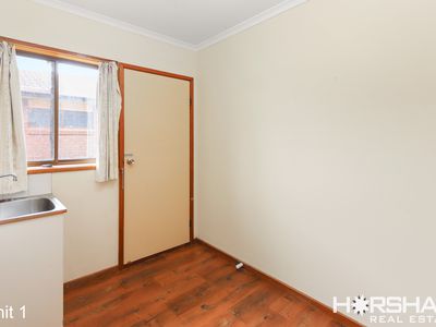 1-3 / 9 Young Street, Horsham