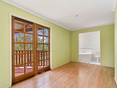 3 Oak Street, Brightview