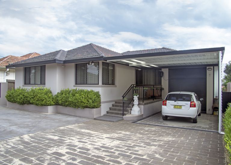 136 Ashford Avenue, Milperra