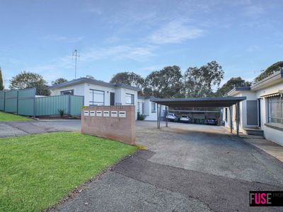 6 / 18 Gilmore Road, Queanbeyan West