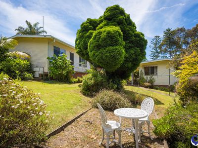 208-208A Princes Highway, Narooma