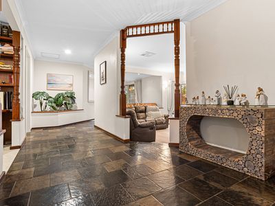 19 Lockett Crest, Winthrop