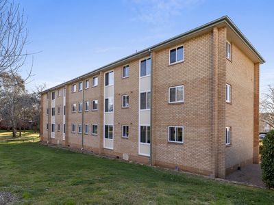 26 / 3 Waddell Place, Curtin