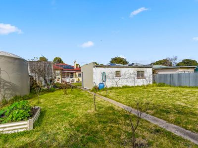 9 Mount Burr Road, Millicent