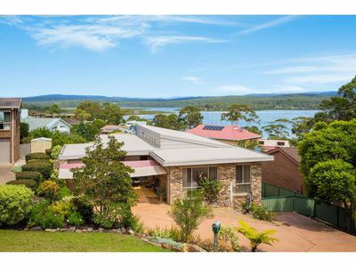 8 John Penn Avenue, Merimbula