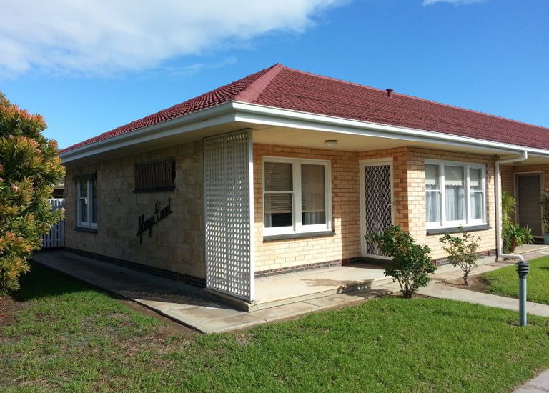 1 / 3 Second Avenue, Glenelg East