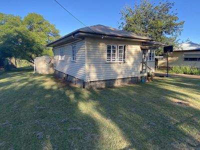 26 West Street, Kingaroy