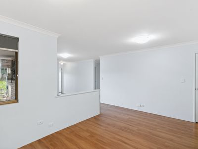 4 / 7 Catrine Court, Kingsley