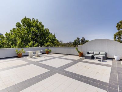 23 / 173 Cathedral Street, Woolloomooloo