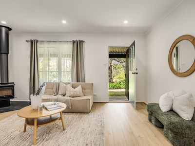 83 Piccadilly Road, Crafers