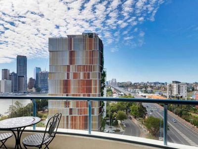 82/321 Main Street, Kangaroo Point