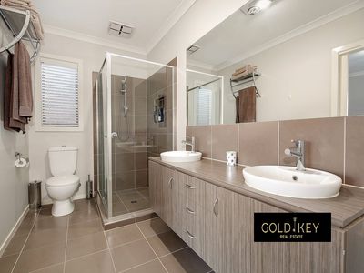 894 Tarneit Road, Tarneit