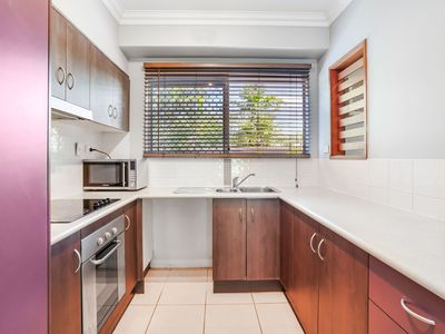 103 / 29-33 Springfield Crescent, Manoora