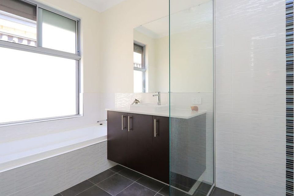 3 Bingham Way , Byford