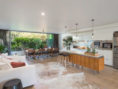 7104 / 2 Ephraim Island Parade, Paradise Point
