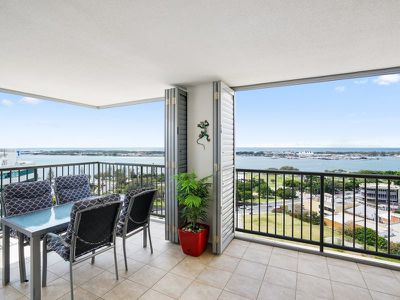239 / 105 Scarborough Street, Southport