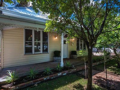 158 Main Street, Romsey