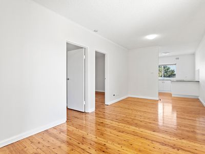 4 / 32 Hoskins Avenue, Warrawong