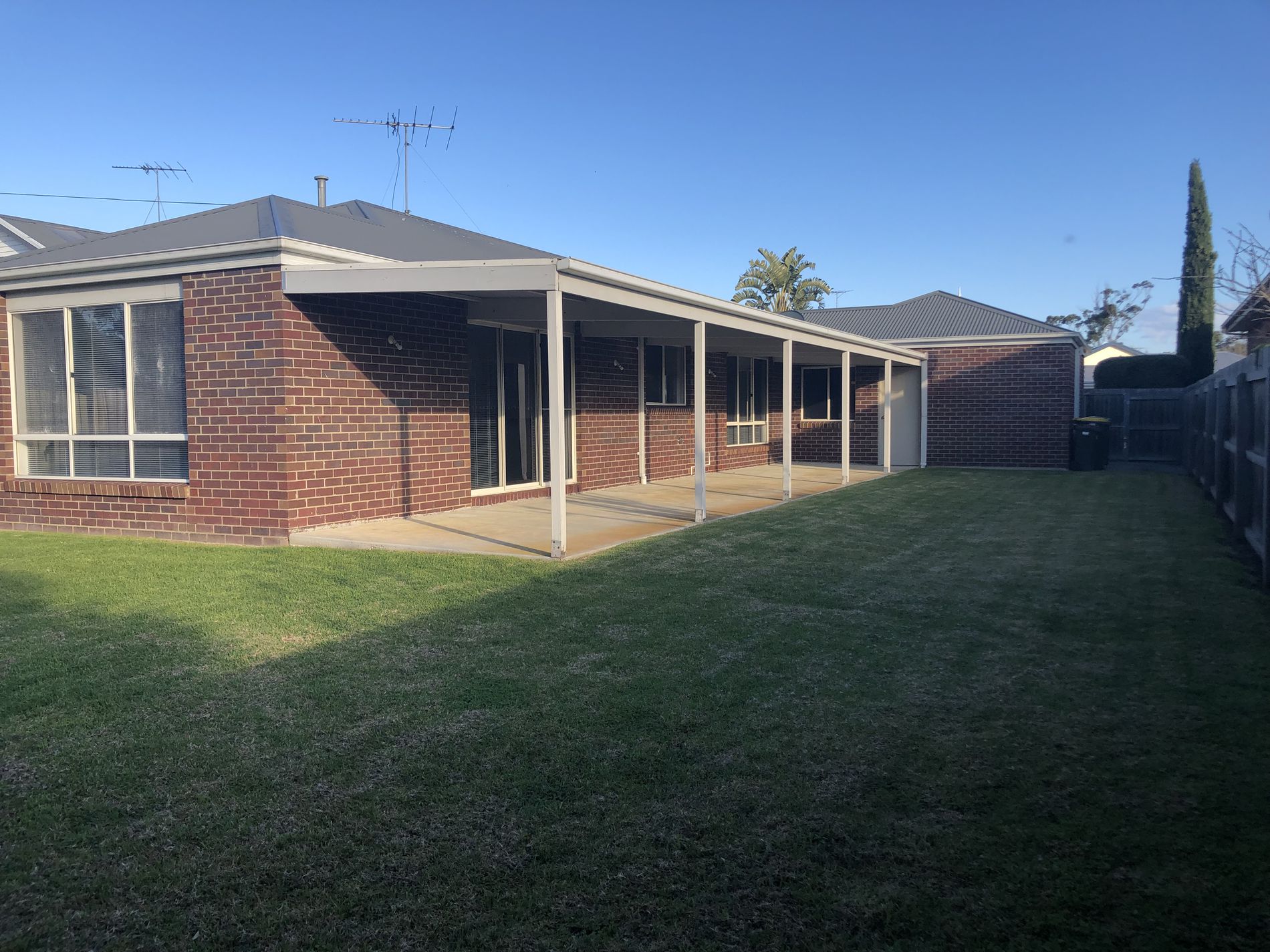 15 Bayfield Court, Newcomb