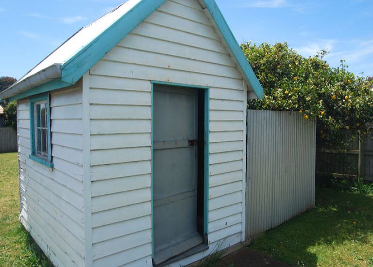 8 Portland Crt, Portland