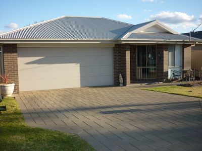 54 Catherine Drive, Dubbo