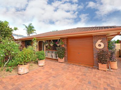 6 CORBET COURT, Pialba