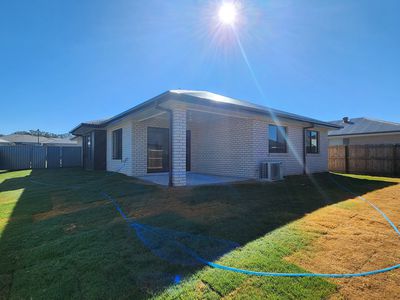 8 Fyfe Street, Walloon