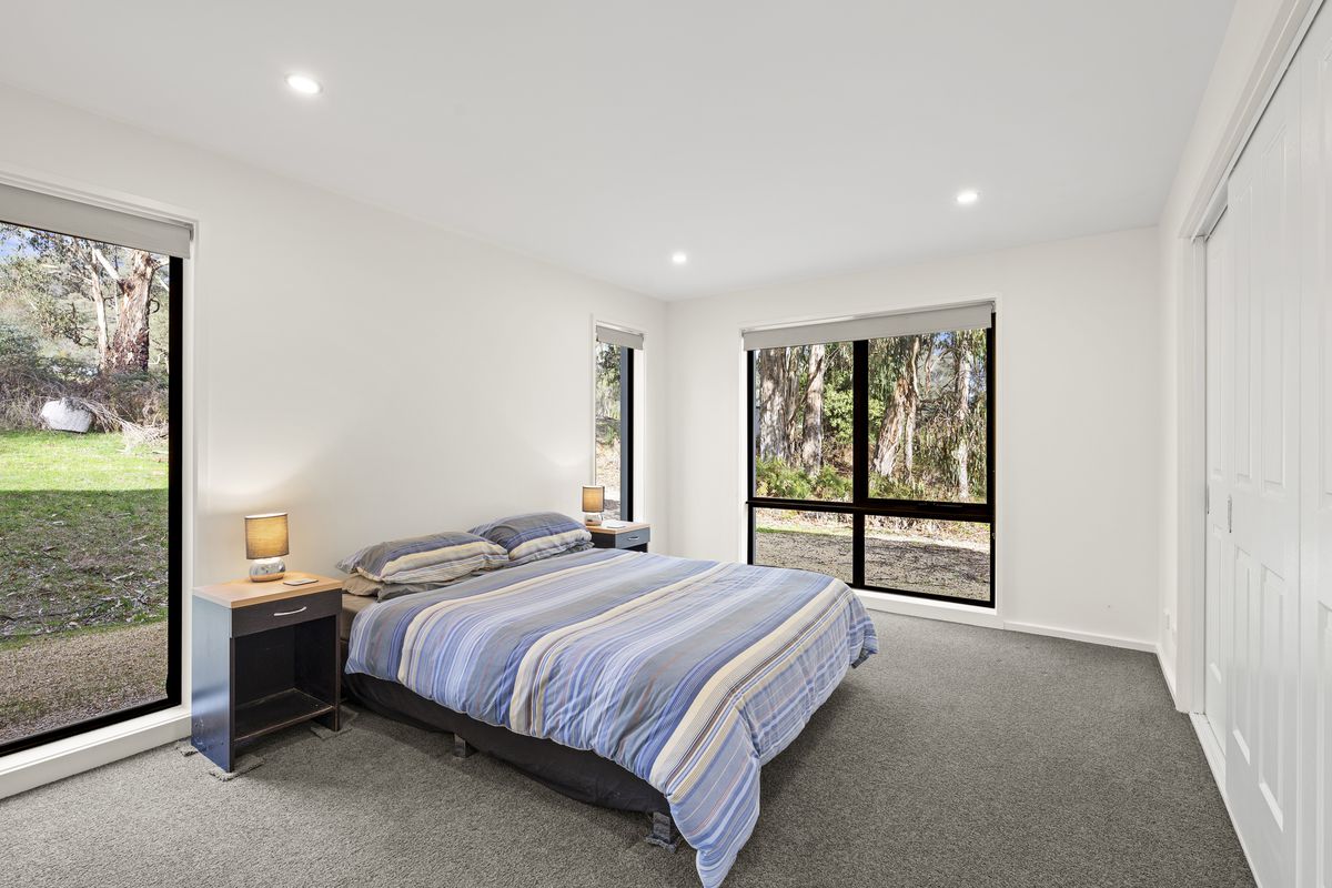 22 Hill Top Lane, Barwite