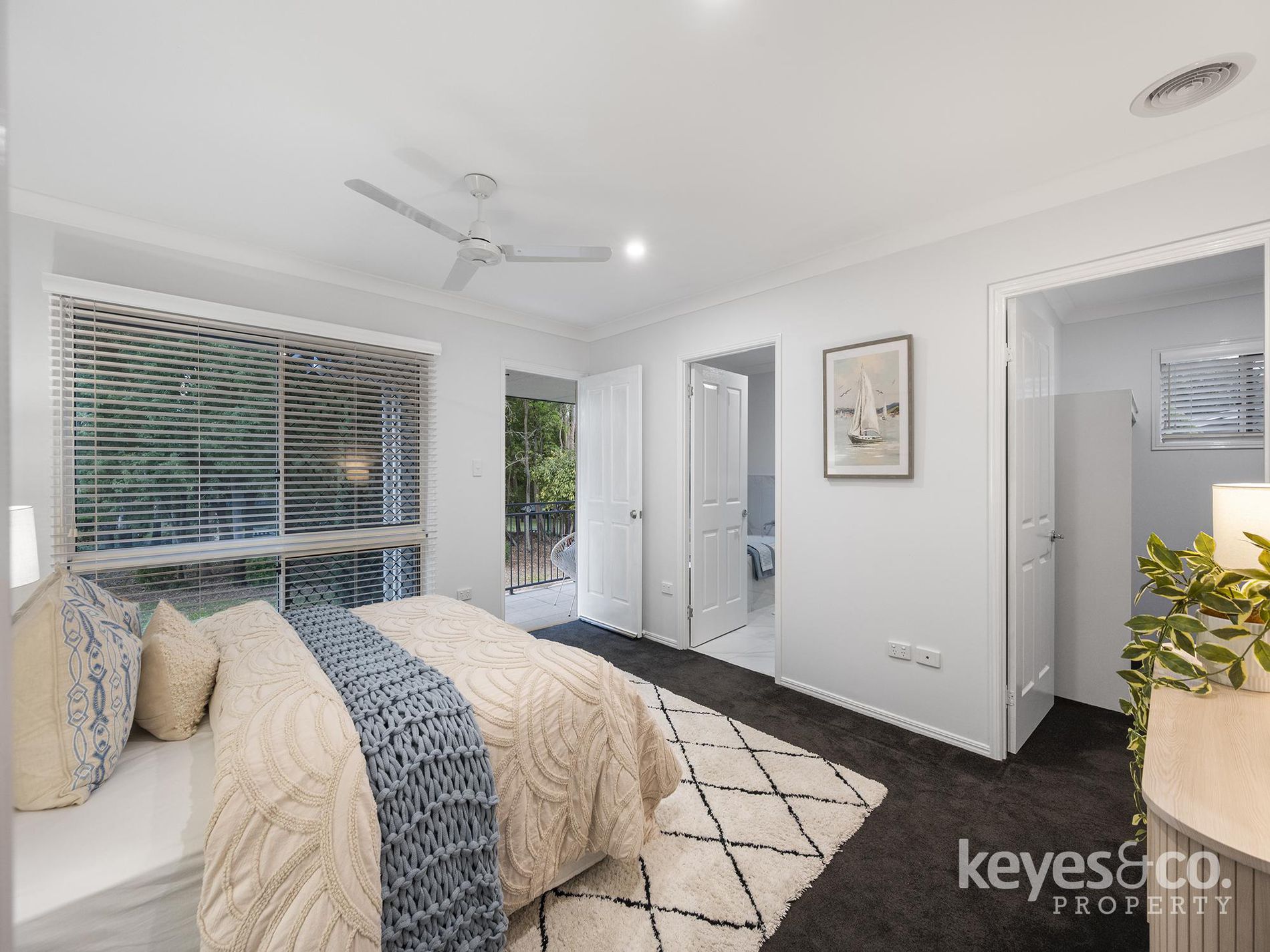 1 Rivergreen Circuit, Douglas