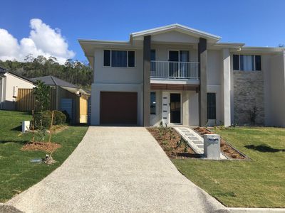 2 / 38 Gullwing Street, Upper Coomera