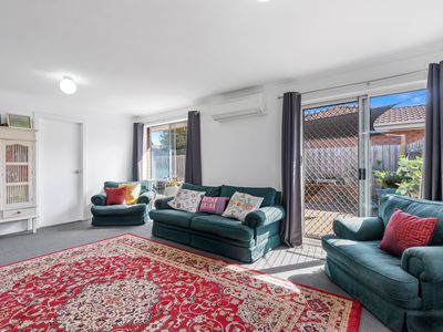 1 / 88 Hogans Road, Hoppers Crossing