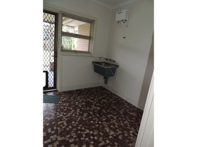 69 Robinson Road, Morley