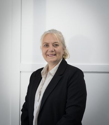 Dianne Dolzan