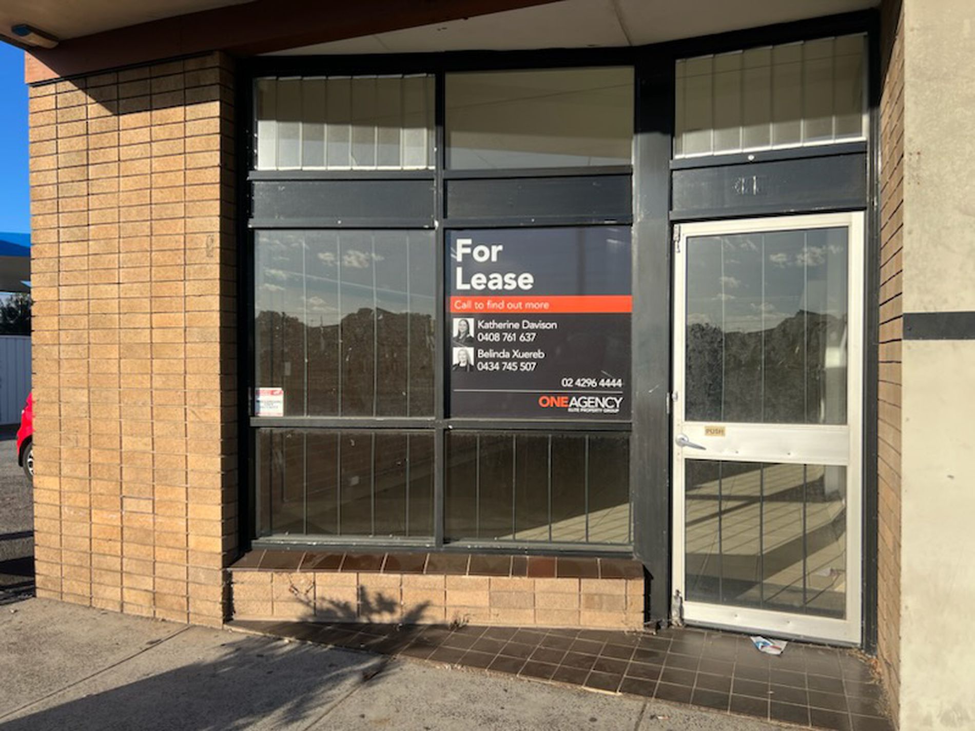 1 / 223 Windang Road, Windang