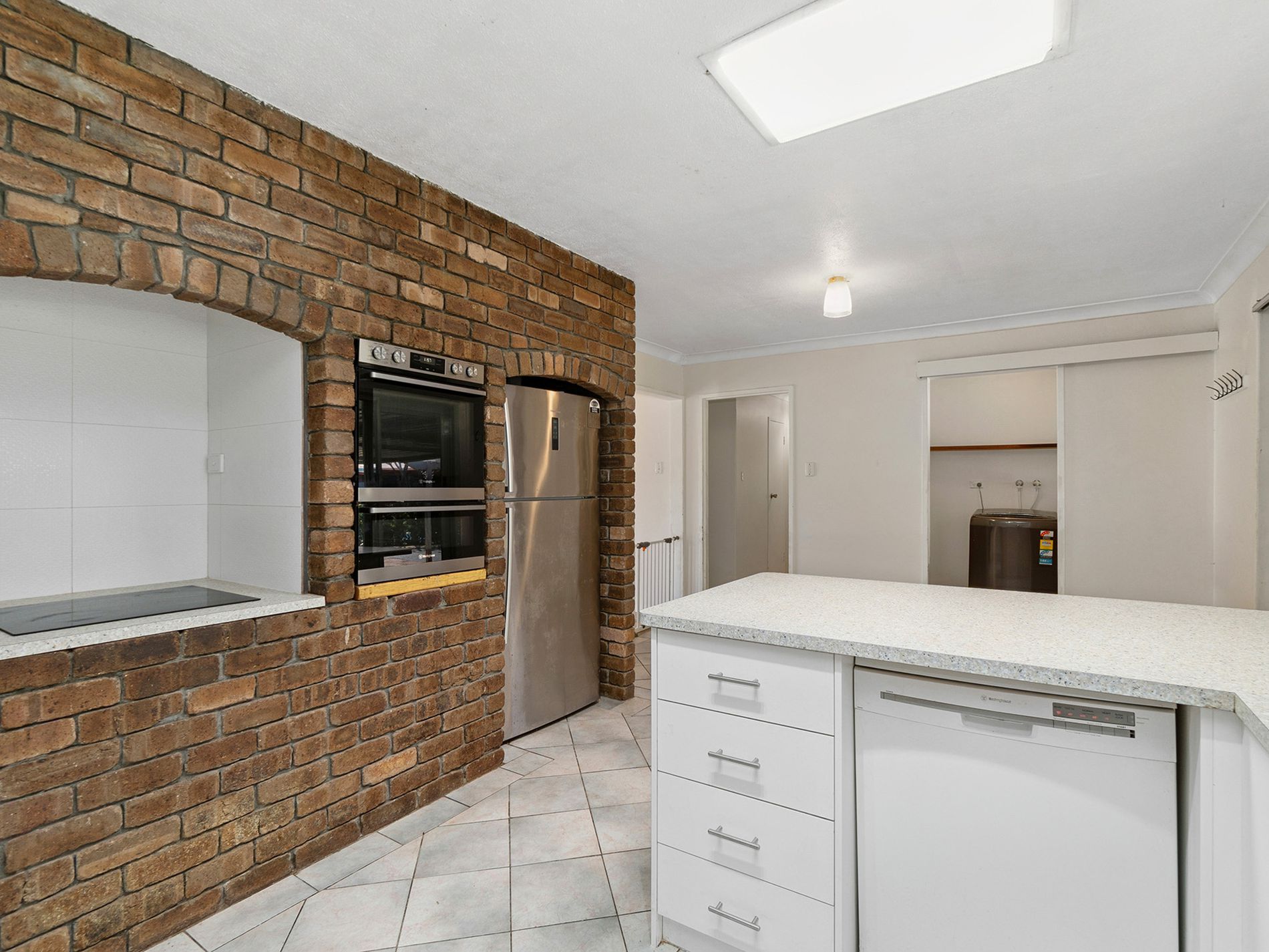 5 St Georges Avenue, Champion Lakes