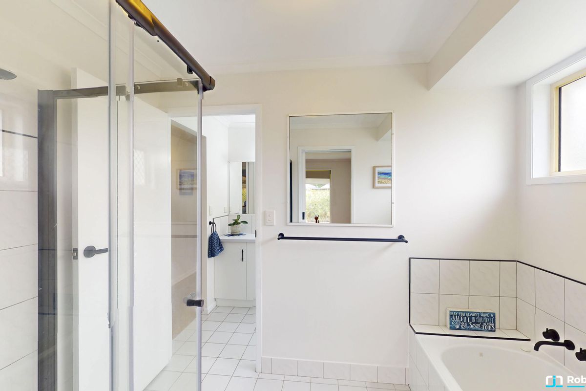7 Fyne Court, Tewantin