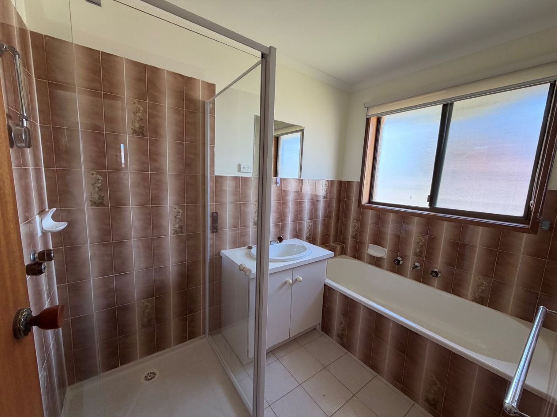 1 / 1 Canterbury Place, Werribee