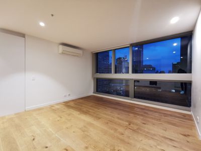 2007 / 38 Rose Ln, Melbourne