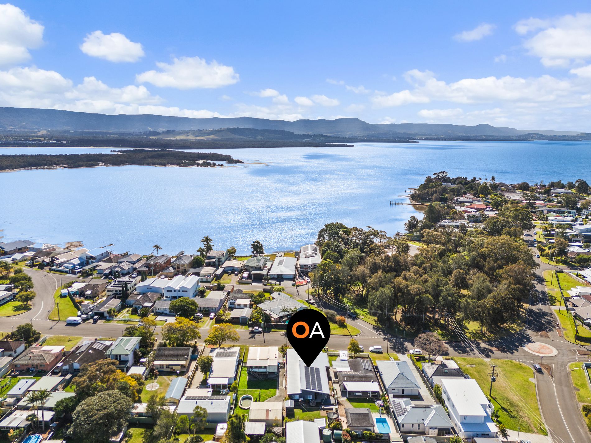 73 Deakin Street, Oak Flats