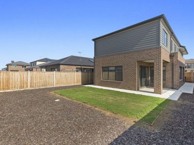 127 Bondi Parade, Point Cook