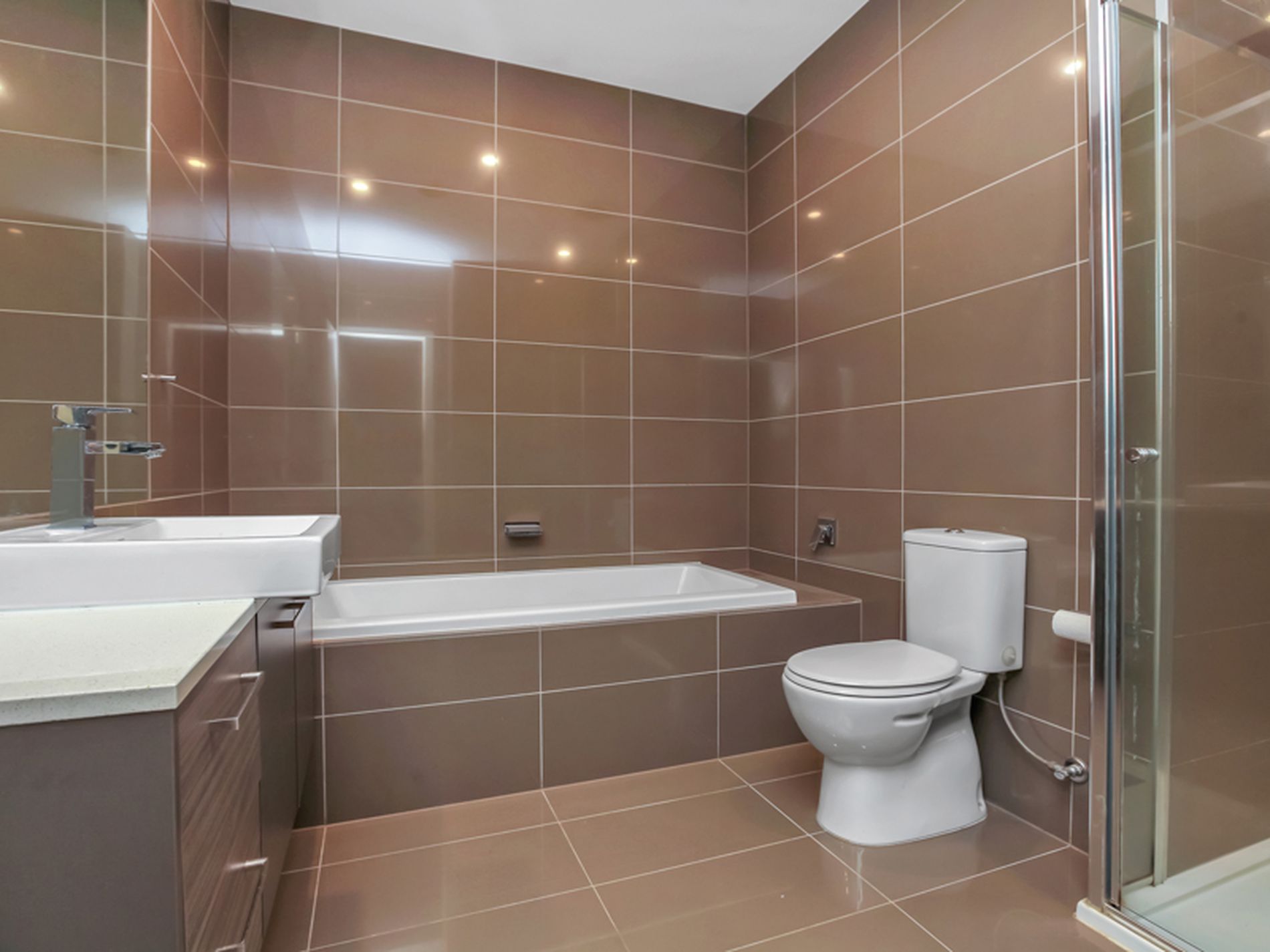 2 / 48 Eames Avenue, Brooklyn