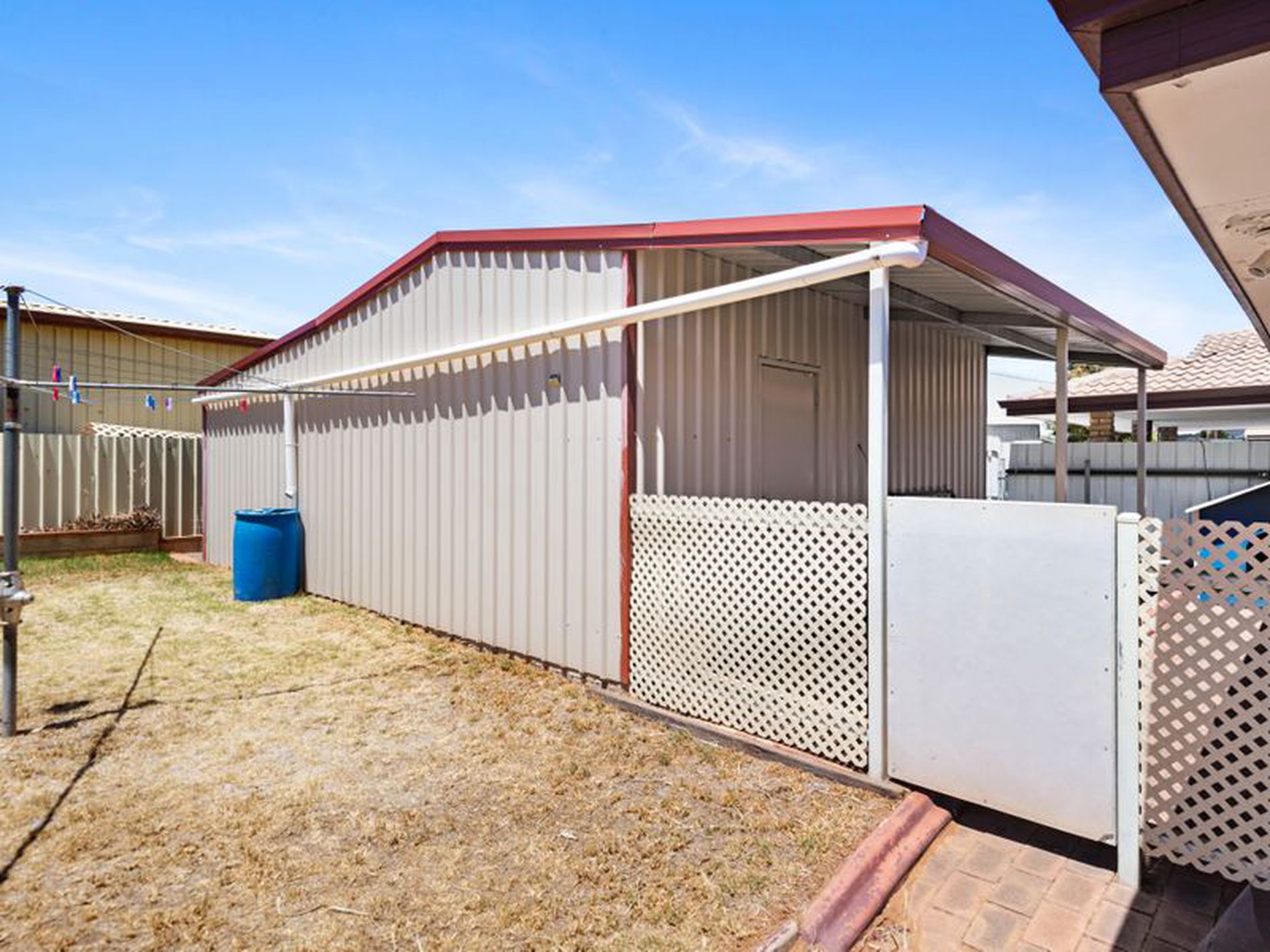 19 Flanagan Parade, Hannans