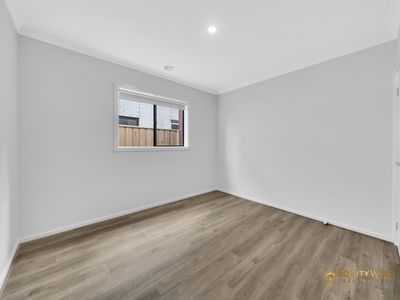 29 Rangeland Street, Mambourin