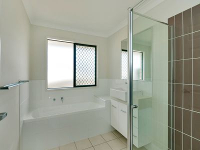 119 Mary Street, Blackstone