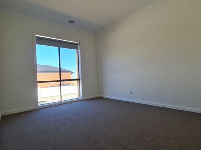 31 Wollahra Rise, Wyndham Vale