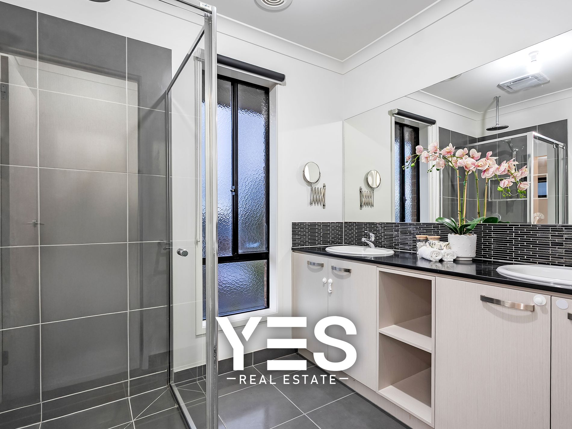 3 Curved Trunk Road, Officer