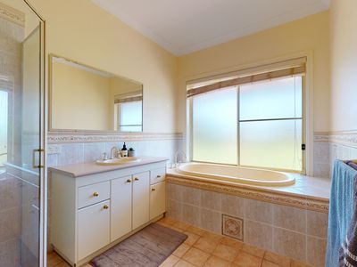 1R Trilby Drive, Dubbo